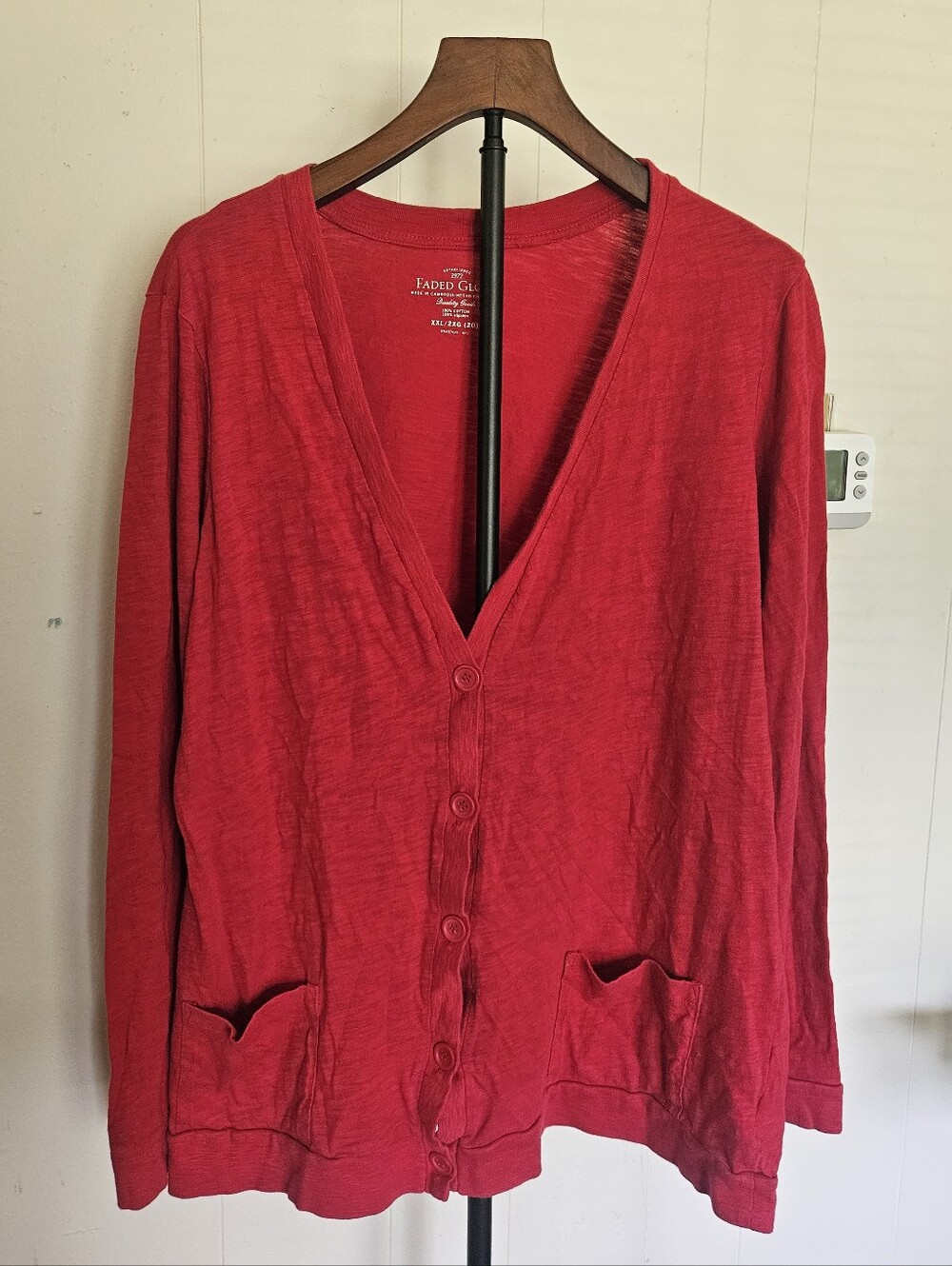 Faded Glory Women's Red V-Neck Button Cardigan Size XXL
